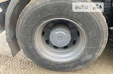 Самоскид Iveco Trakker 2007 в 