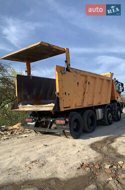 Самосвал Iveco Trakker 2007 в 