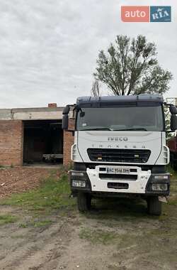 Самосвал Iveco Trakker 2007 в 