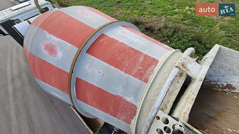 Бетономешалка (Миксер) Iveco Trakker 2011 в Умани