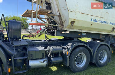 Самосвал Iveco Trakker 2007 в 