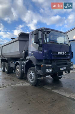 Самоскид Iveco Trakker 2008 в Луцьку