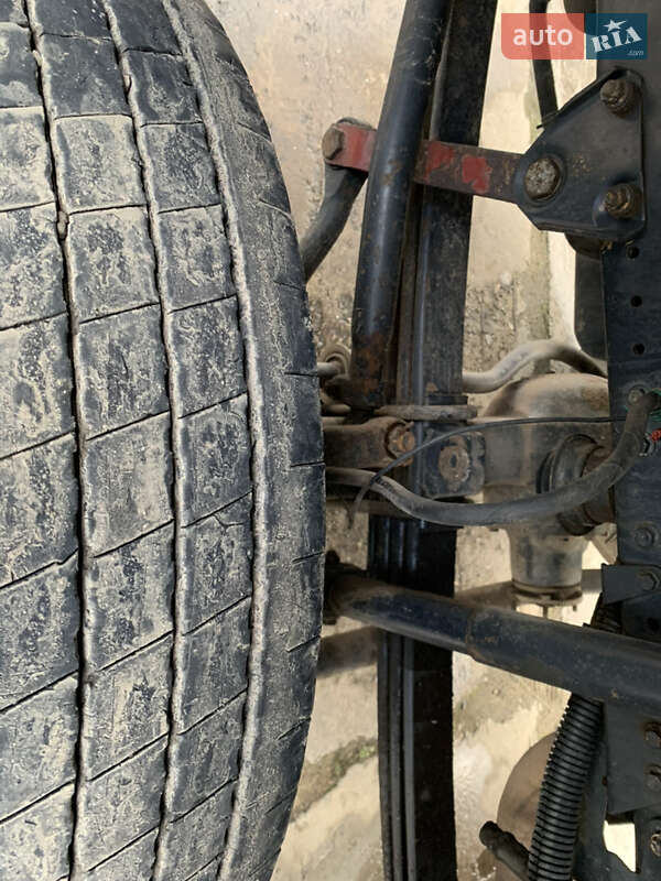 Самосвал Iveco Trakker 2008 в Луцке
