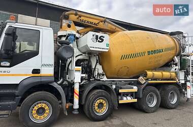 Бетономешалка (Миксер) Iveco Trakker 2007 в Черновцах