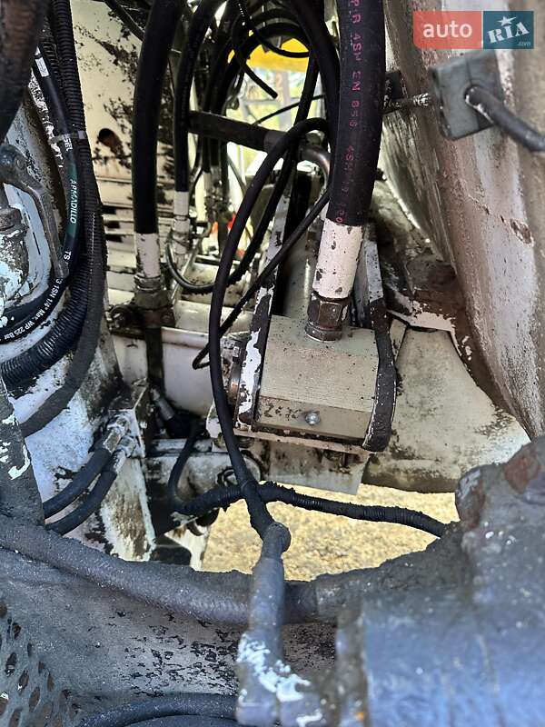 Бетономешалка (Миксер) Iveco Trakker 2007 в Черновцах фото 8 Бетономешалка (Миксер) Iveco Trakker 2007 в Черновцах