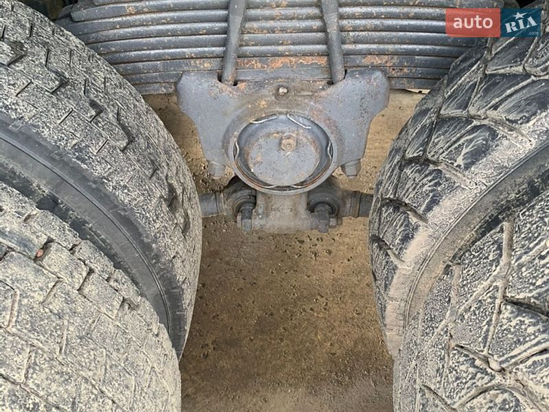 Самосвал Iveco Trakker 2008 в Луцке фото 5 Самосвал Iveco Trakker 2008 в Луцке