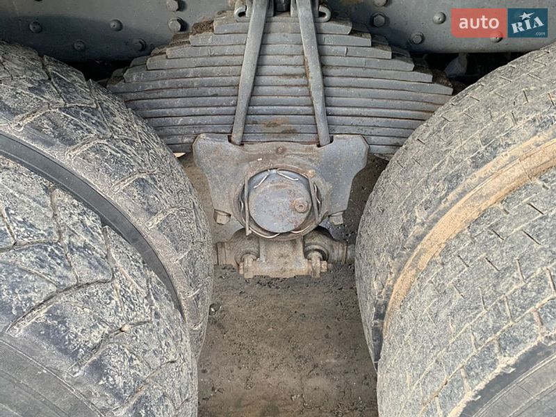 Самосвал Iveco Trakker 2008 в Луцке фото 9 Самосвал Iveco Trakker 2008 в Луцке