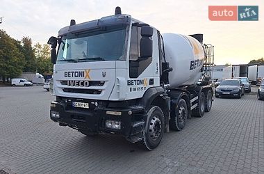 Бетономешалка (Миксер) Iveco Trakker 2011 в Львове Бетономешалка (Миксер) Iveco Trakker 2011 в Львове