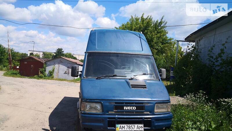 Грузовой фургон Iveco TurboDaily 1997 в 