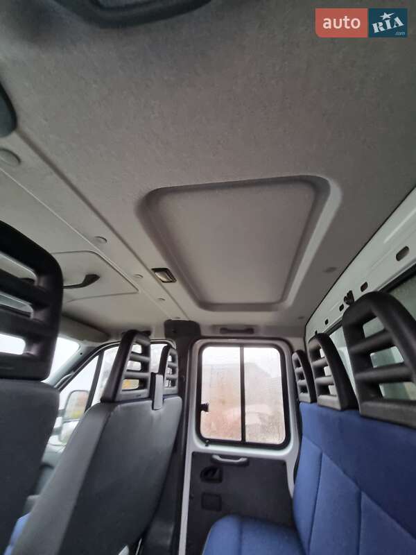 Вантажний фургон Iveco TurboDaily 2008 в Лубнах