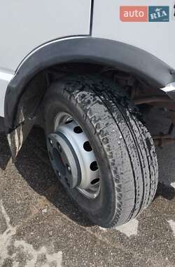 Грузовой фургон Iveco TurboDaily 1999 в 
