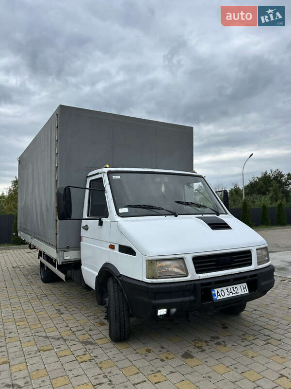 Тентований Iveco TurboDaily 1994 в Іршаві