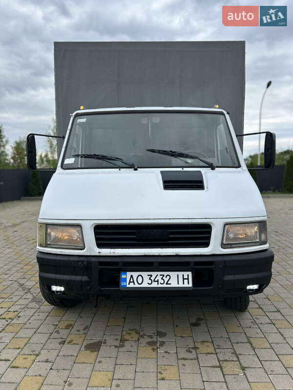 Тентований Iveco TurboDaily 1994 в Іршаві