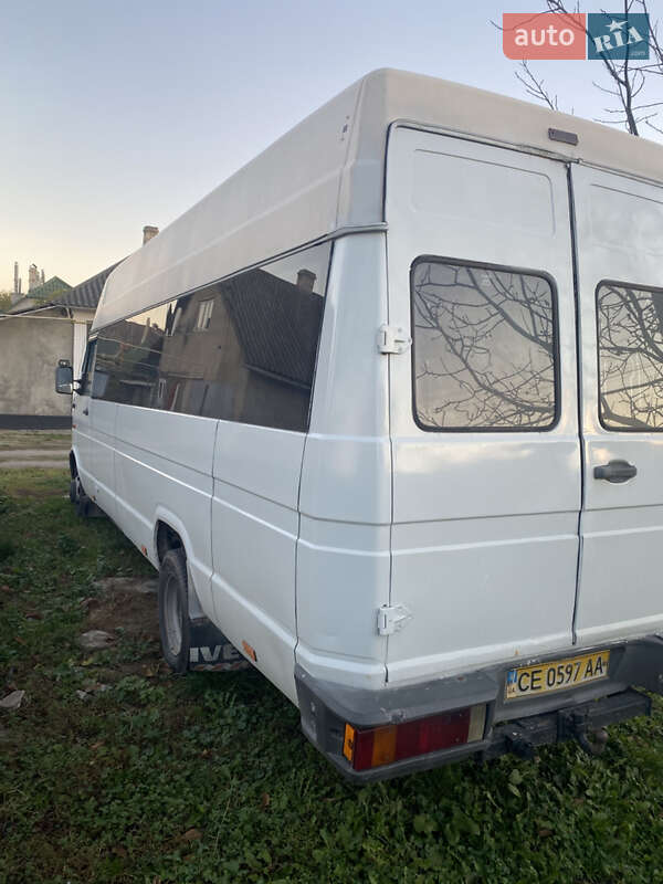 Інші автобуси Iveco TurboDaily 1998 в Хотині