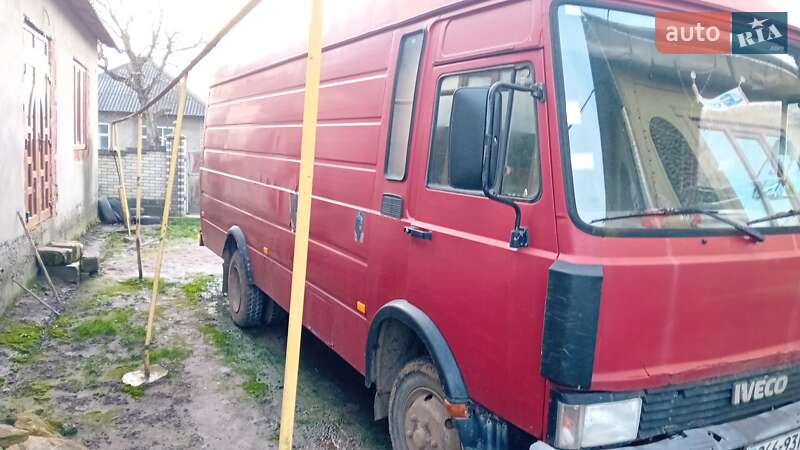 Грузовой фургон Iveco TurboZeta 1992 в Шировцах