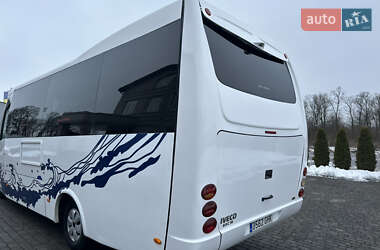 Мікроавтобус Iveco Wing 2008 в Чернівцях