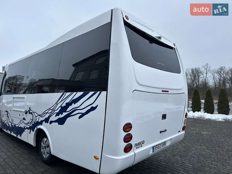 Мікроавтобус Iveco Wing 2008 в Чернівцях