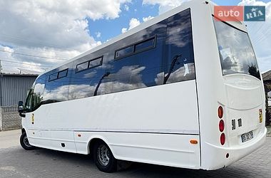 Приміський автобус Iveco Wing 2011 в Ковелі