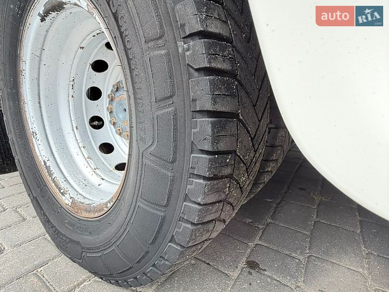 Приміський автобус Iveco Wing 2011 в Ковелі