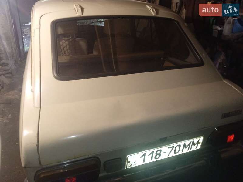 Хэтчбек ИЖ 21251 Комби 1991 в Мене