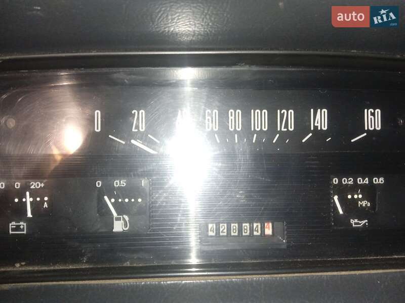 Хэтчбек ИЖ 21251 Комби 1991 в Мене