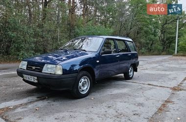 Хэтчбек ИЖ 2126 Ода 2004 в Киеве