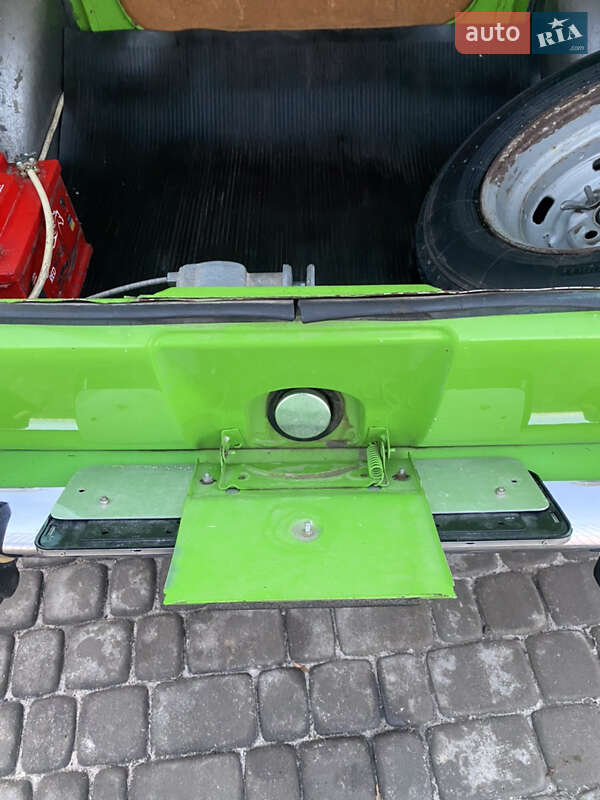 Седан ИЖ 412 ИЭ 1981 в Золочеві