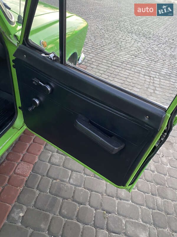 Седан ИЖ 412 ИЭ 1981 в Золочеві