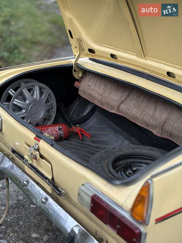 Седан ИЖ 412 ИЭ 1989 в Славуте