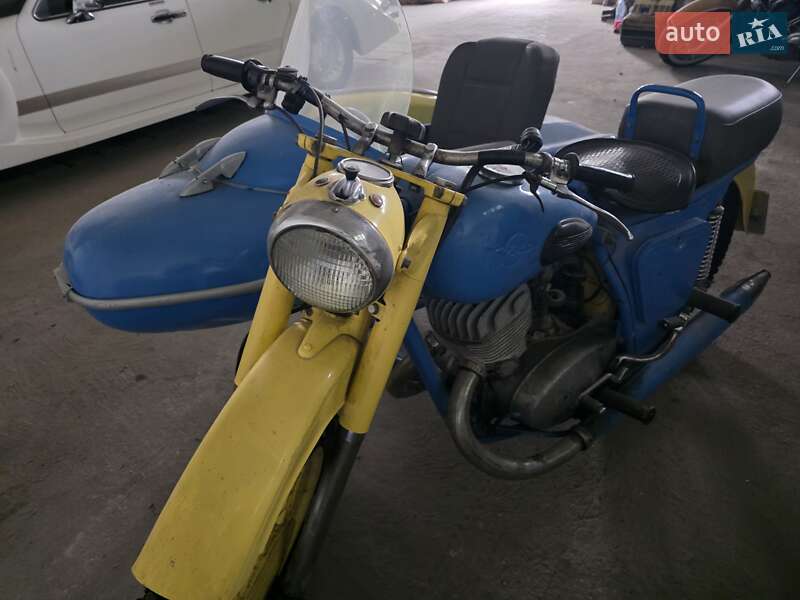 Мотоцикл с коляской ИЖ 56 1961 в Тернополе