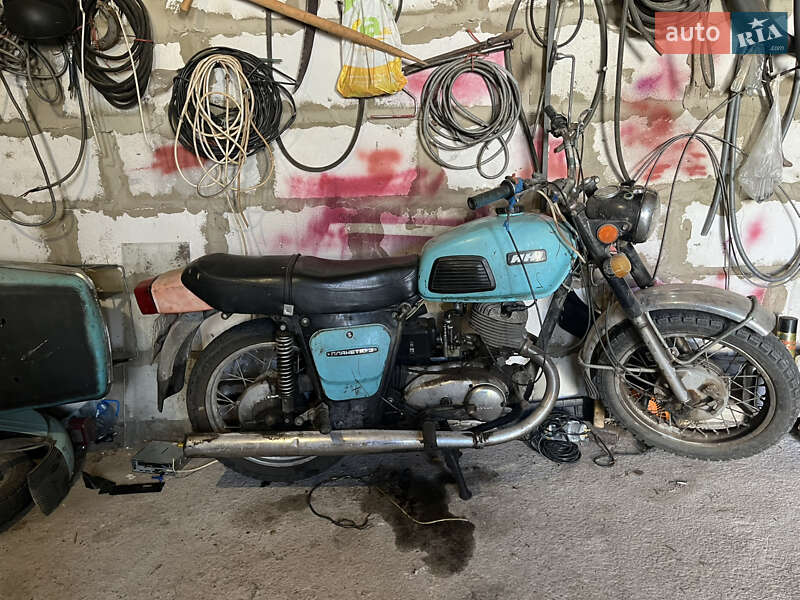 Мотоцикл с коляской ИЖ Планета 3 1981 в Бородянке