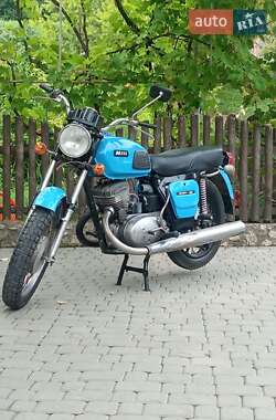 Мотоцикл Классік ИЖ Планета 4 1984 в Тернополі