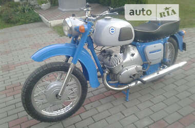Мотоцикл Классік ИЖ Юпітер 3 1973 в Новоселиці