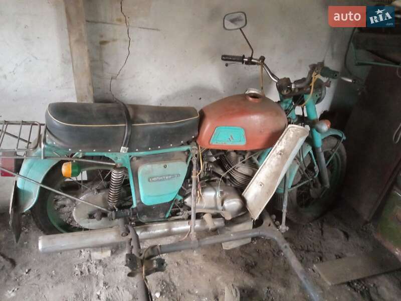 Мотоцикл з коляскою ІЖ Юпітер 3 1977 в Старокостянтинові