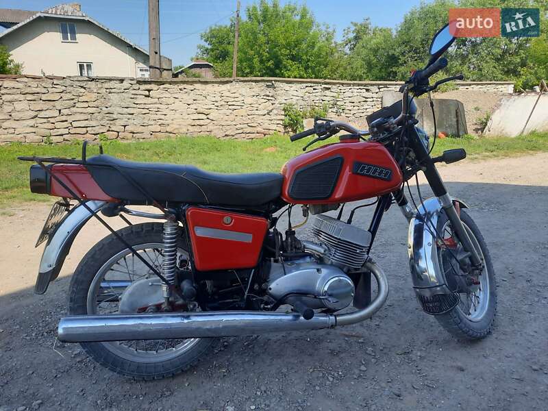 Горные снегоходы ИЖ Юпитер 5 1990 в Городенке