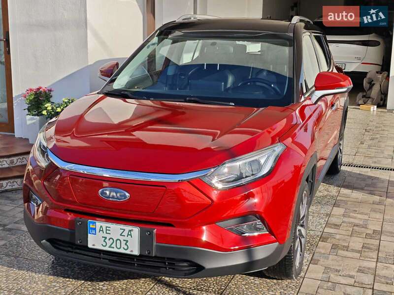 Позашляховик / Кросовер JAC iEVS4 2019 в Дніпрі