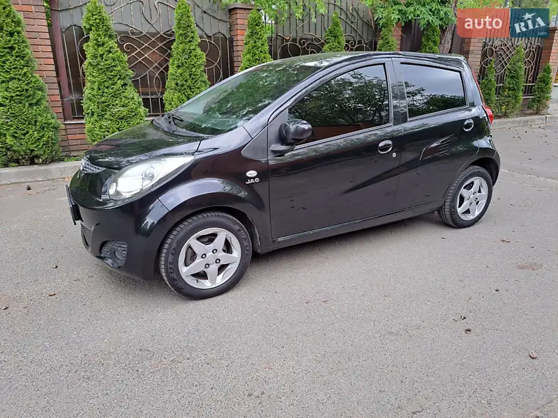 Хэтчбек JAC J2 2013 в 