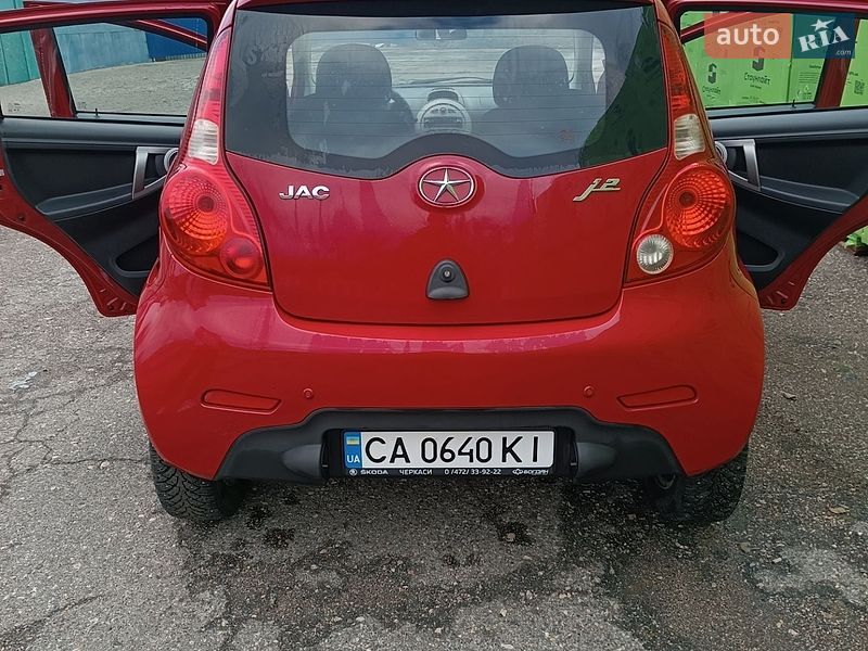 Хетчбек JAC J2 2014 в Смілі
