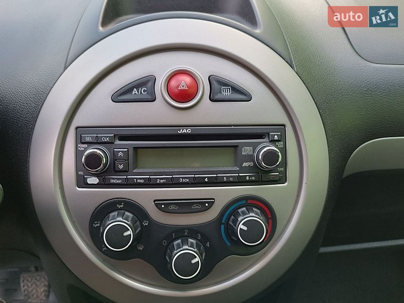 Хетчбек JAC J2 2014 в Смілі