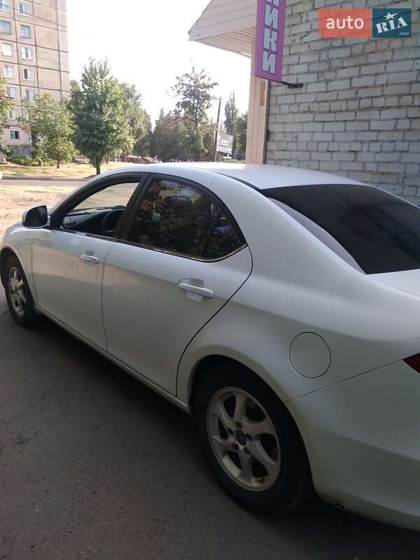 Седан JAC J5 2014 в Кривом Роге