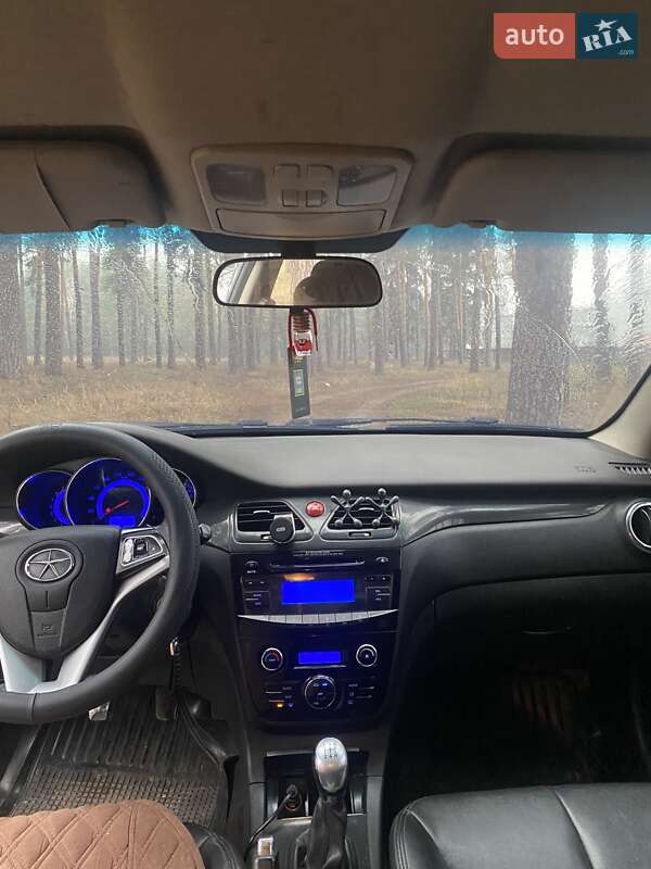 Седан JAC J5 2013 в Харкові
