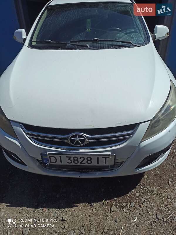 Седан JAC J5 2014 в Кривому Розі