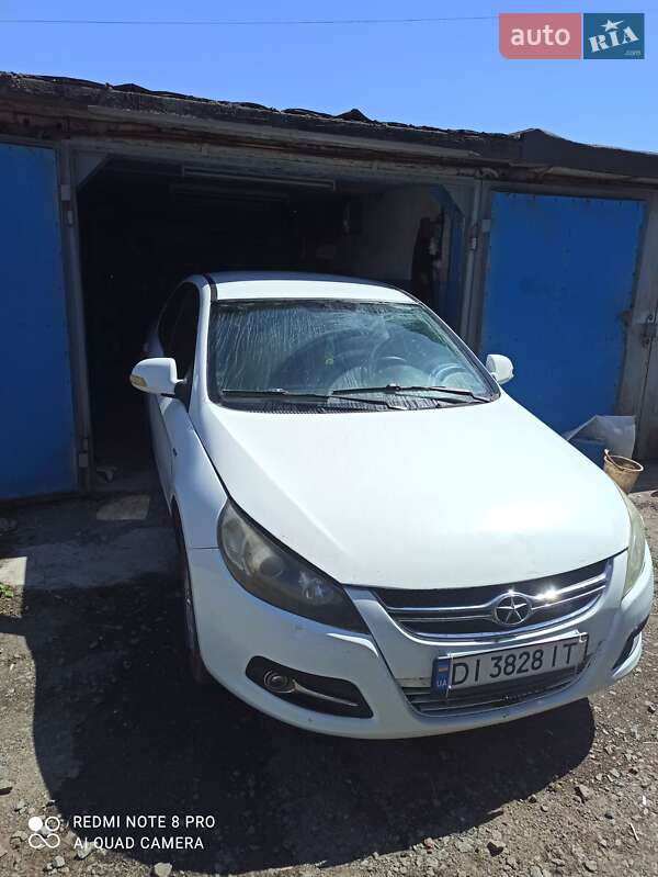 Седан JAC J5 2014 в Кривом Роге