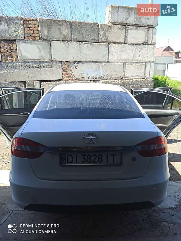Седан JAC J5 2014 в 