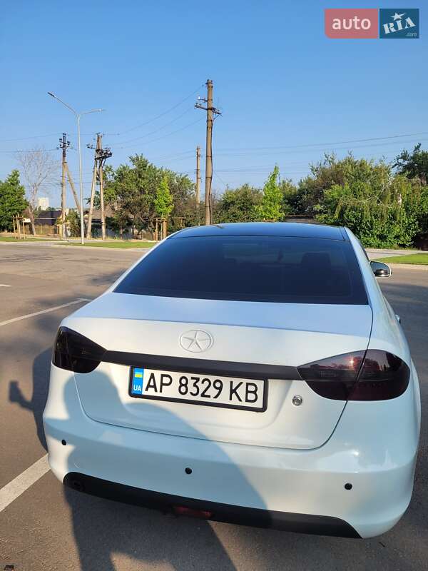Седан JAC J5 2014 в Запоріжжі