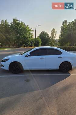 Седан JAC J5 2014 в 