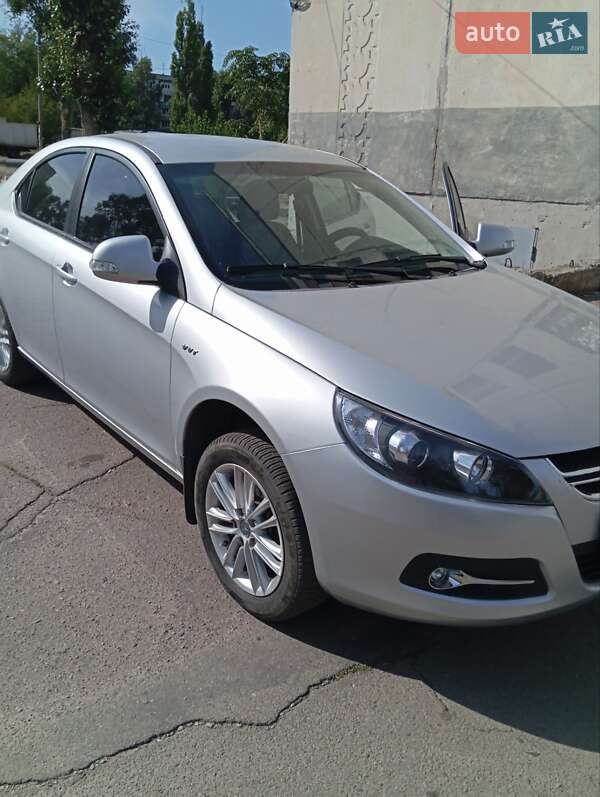 Седан JAC J5 2014 в Павлограде фото 4 Седан JAC J5 2014 в Павлограде