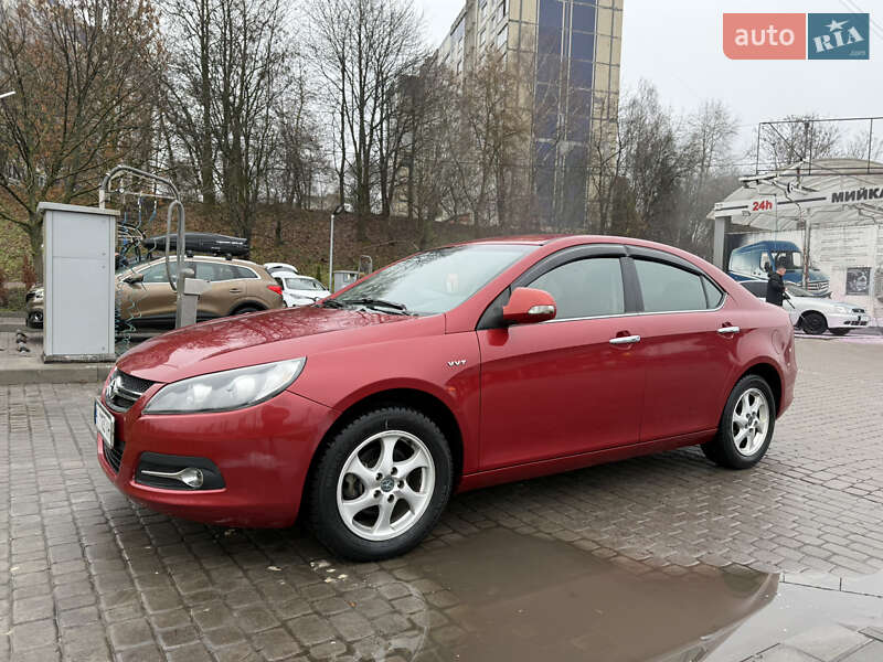 Седан JAC J5 2014 в Львові