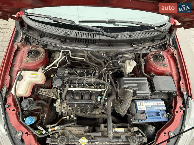 Седан JAC J5 2014 в Львові