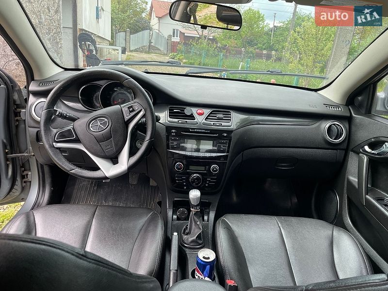 Седан JAC J5 2014 в Долине